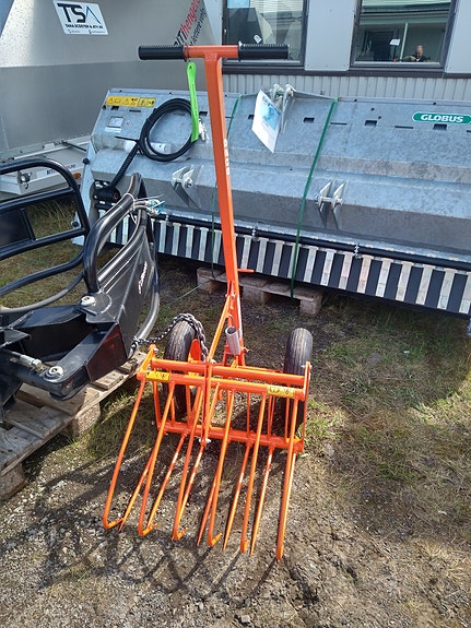 Trippel rundballeløfter , UM-7800 5 of 5