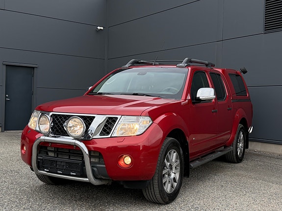 Nissan Navara 2 of 5