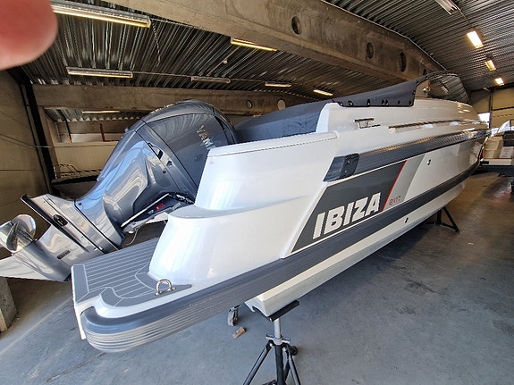 Ibiza 811 med Yamaha 350hk - Mye utstyr! Kun 36 timer. 5 of 5
