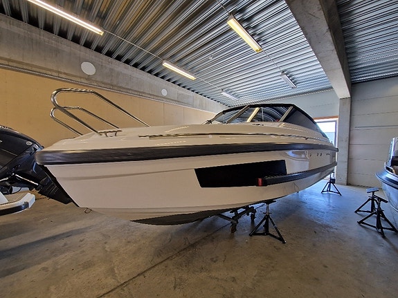 Ibiza 811 med Yamaha 350hk - Mye utstyr! Kun 36 timer. 2 of 5