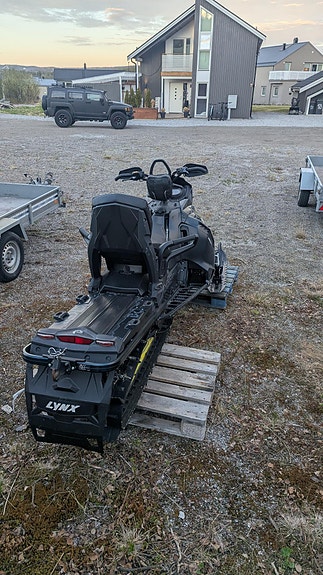 Lynx Boondocker DS 3900 800R 5 of 5
