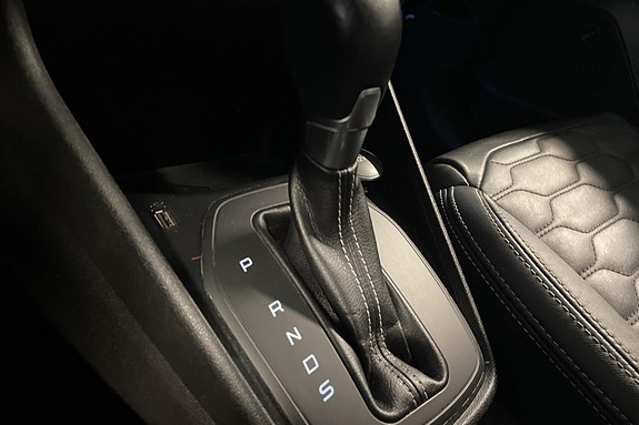 Ford Fiesta 14 of 27