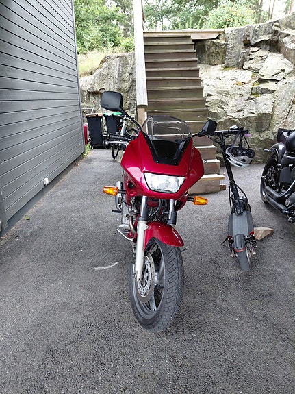 Yamaha XJ 600 Diversion 5 of 5