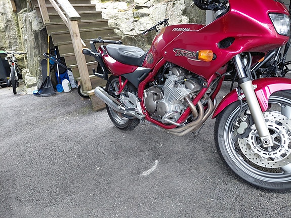 Yamaha XJ 600 Diversion 10 of 14