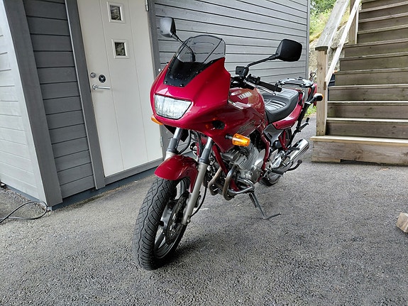 Yamaha XJ 600 Diversion 3 of 5