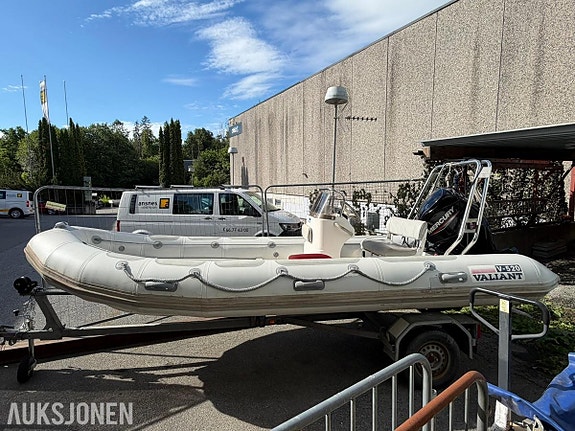 2003 Valiant V-520 RIB med 2021 Mercury 60 hk - 52.5 timer m/tilhenger 2 of 5
