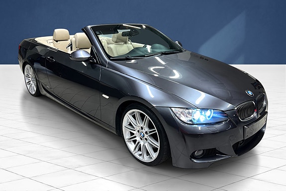 BMW 335i 7 of 16