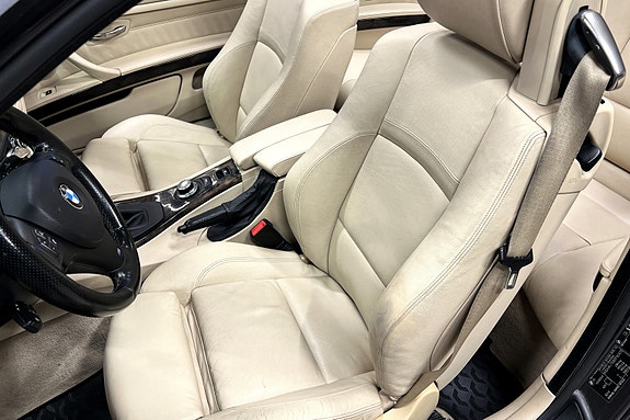 BMW 335i 11 of 16