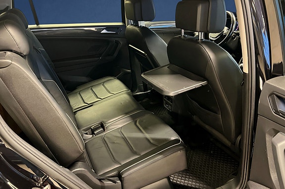 Volkswagen Tiguan Allspace 13 of 18