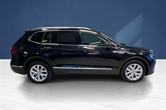 Volkswagen Tiguan Allspace 5 of 18