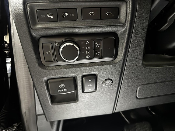 Ford F-150 16 of 25