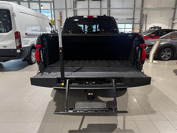 Ford F-150 10 of 25