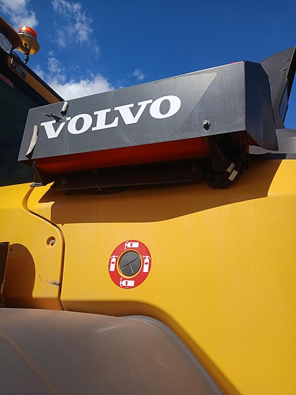 Volvo L90 H 10 of 25