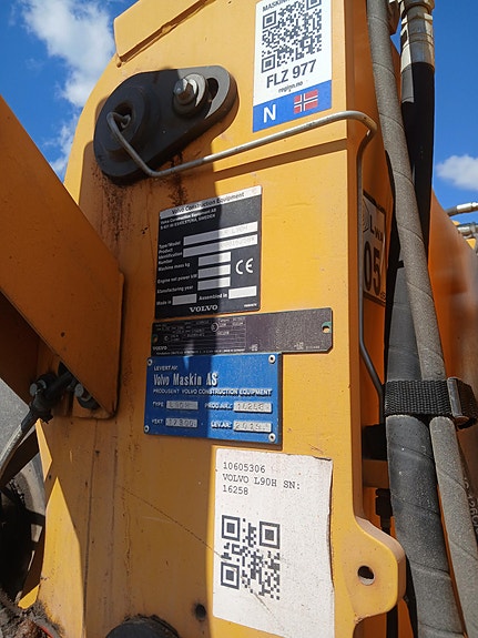 Volvo L90 H 14 of 25