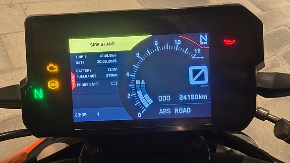 KTM 390 Duke 6 of 9