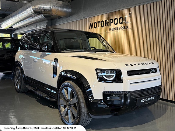 Land Rover Defender 110