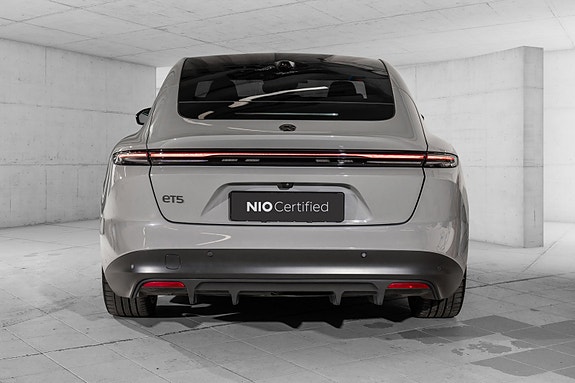 NIO ET5 5 of 5