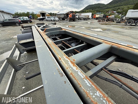 Van Hool Containerhenger med tipp 5 of 5