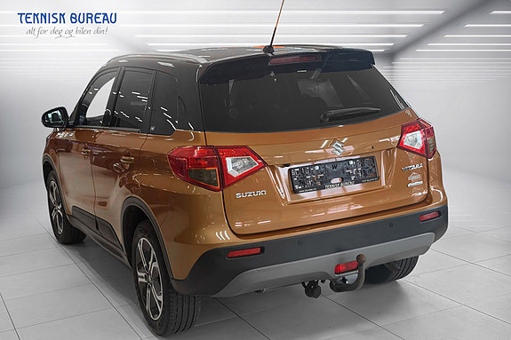 Suzuki Vitara 9 of 26