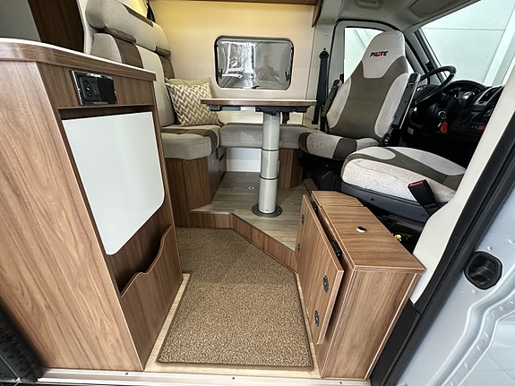 Pilote V 630 G I 150HK Automat I Hengerfeste I Godt Utstyrt ! 12 of 30