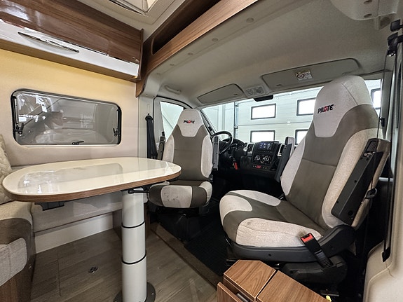 Pilote V 630 G I 150HK Automat I Hengerfeste I Godt Utstyrt ! 11 of 30