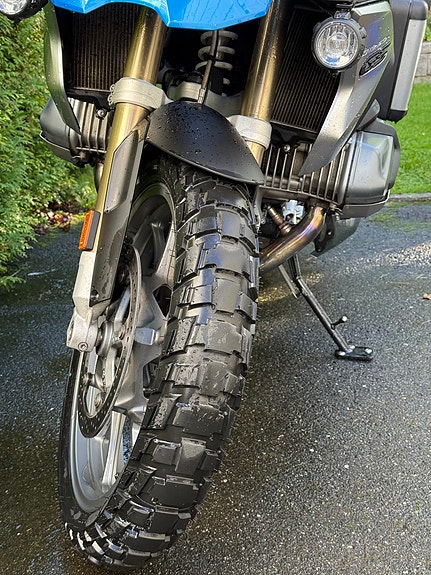 BMW R 1250 GS 2 of 5