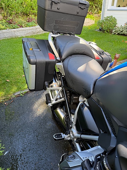 BMW R 1250 GS 3 of 5