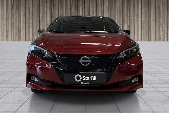 Nissan Leaf 2 of 5