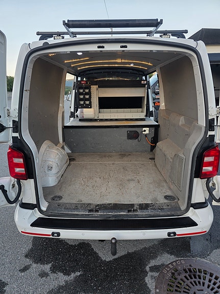 Volkswagen Transporter 9 of 20