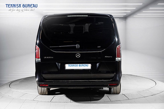 Mercedes-Benz V300 d 8 of 30