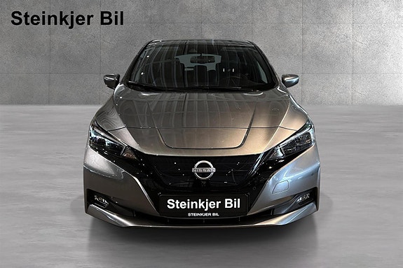 Nissan Leaf 6 of 15