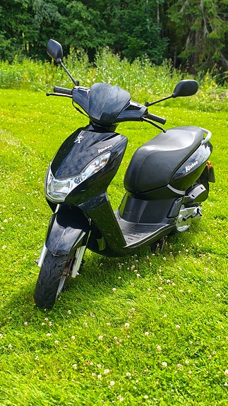 Peugeot Kisbee 2 of 5