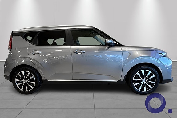 Kia e-Soul 4 of 5