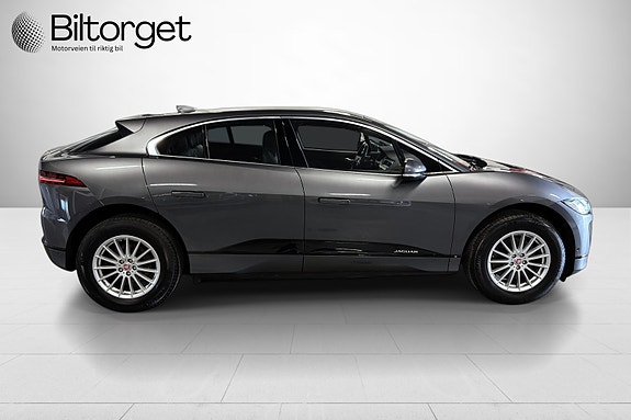 Jaguar I-PACE 4 of 5