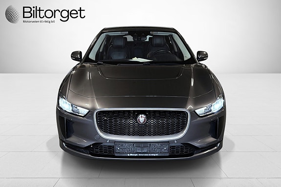 Jaguar I-PACE 2 of 5