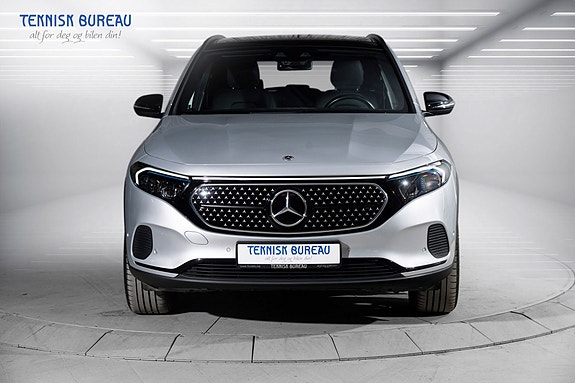 Mercedes-Benz EQA300 4 of 5