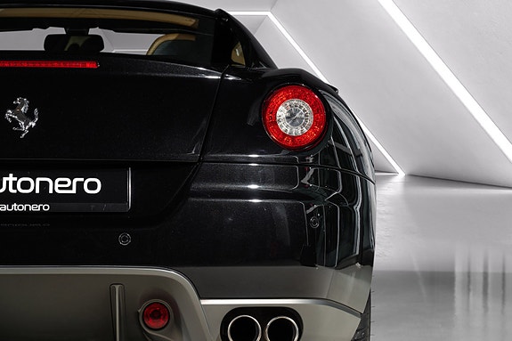 Ferrari 599 6 of 30