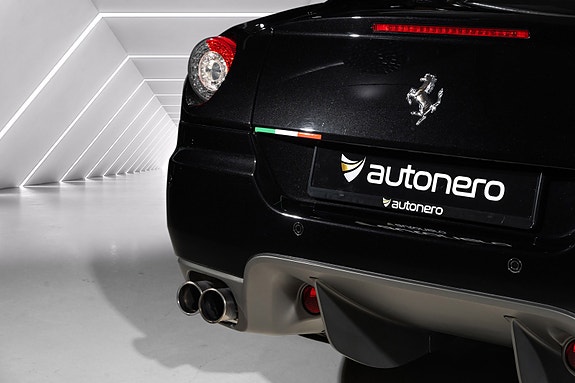 Ferrari 599 7 of 30