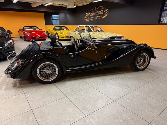 Morgan Plus 8 2 of 5
