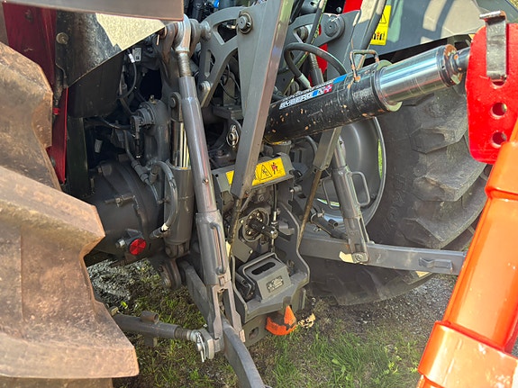 Massey Ferguson 4710M MVA-Fri 4 of 5