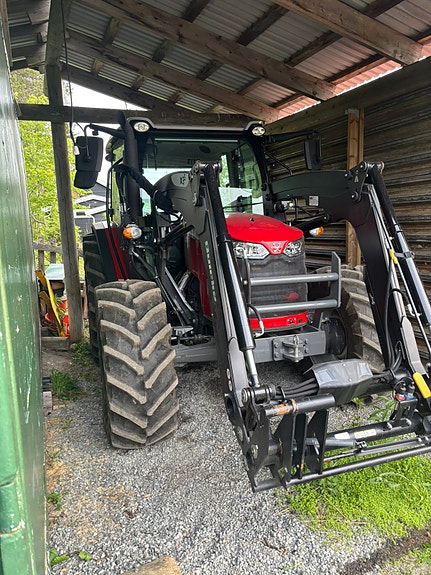 Massey Ferguson 4710M MVA-Fri 3 of 5