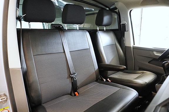 Volkswagen Transporter 22 of 27