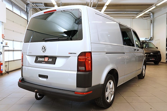 Volkswagen Transporter 6 of 27