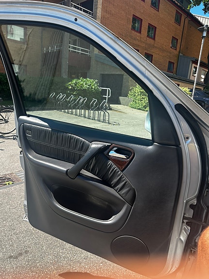 Mercedes-Benz ML270 18 of 30