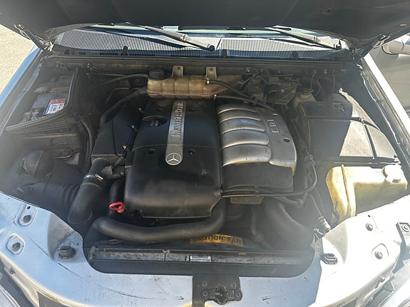 Mercedes-Benz ML270 26 of 30