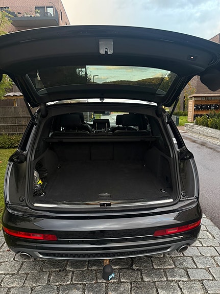 Audi Q7 10 of 21