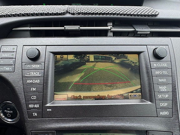 Toyota Prius 14 of 28