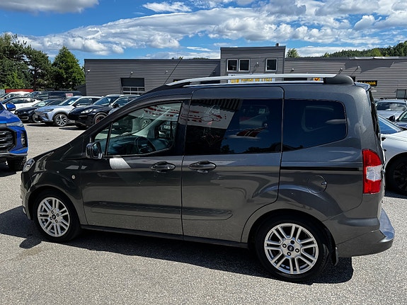 Ford Tourneo Courier 5 of 17