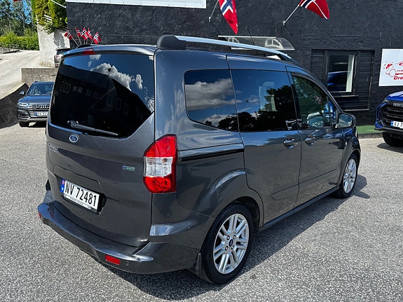 Ford Tourneo Courier 7 of 17