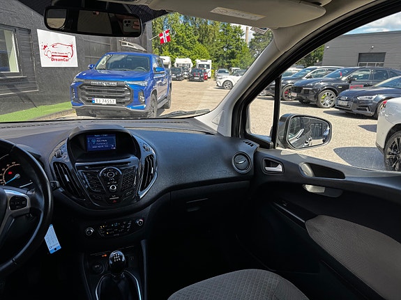 Ford Tourneo Courier 17 of 17